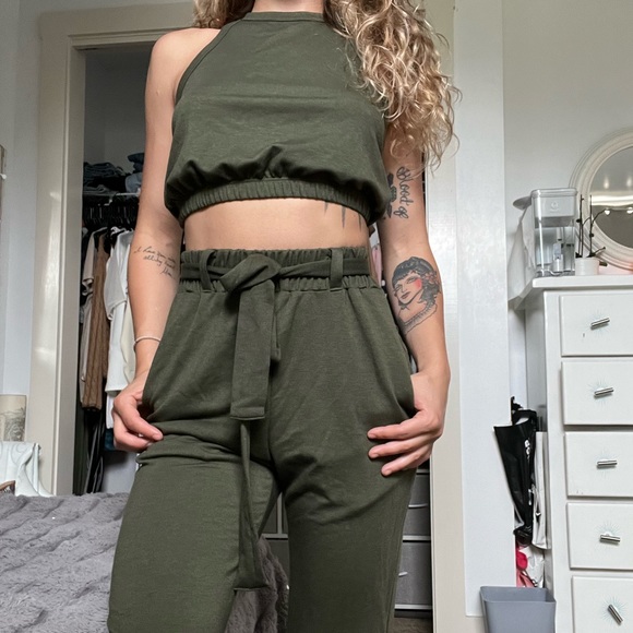 NWT Casual Matching Pant Set - Picture 3 of 4